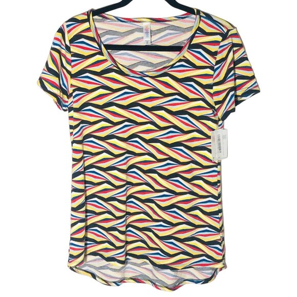 LuLaRoe Classic T shirt Geometric black white high low USA size xs READ - Picture 1 of 10